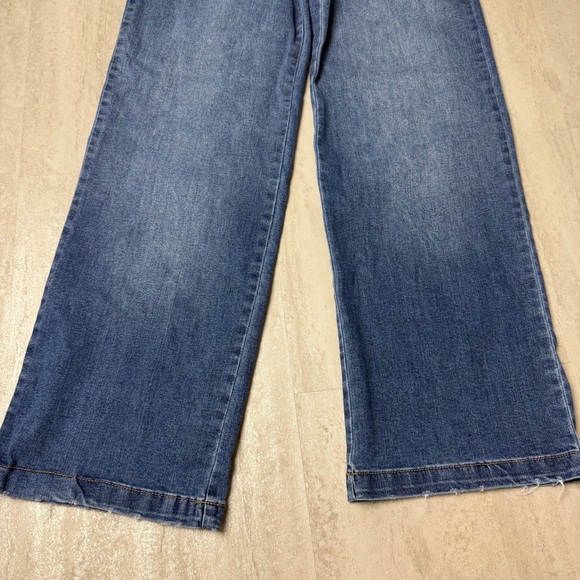 Celebrity Pink jeans wide leg pork chop pockets size 5 27 - Picture 5 of 13